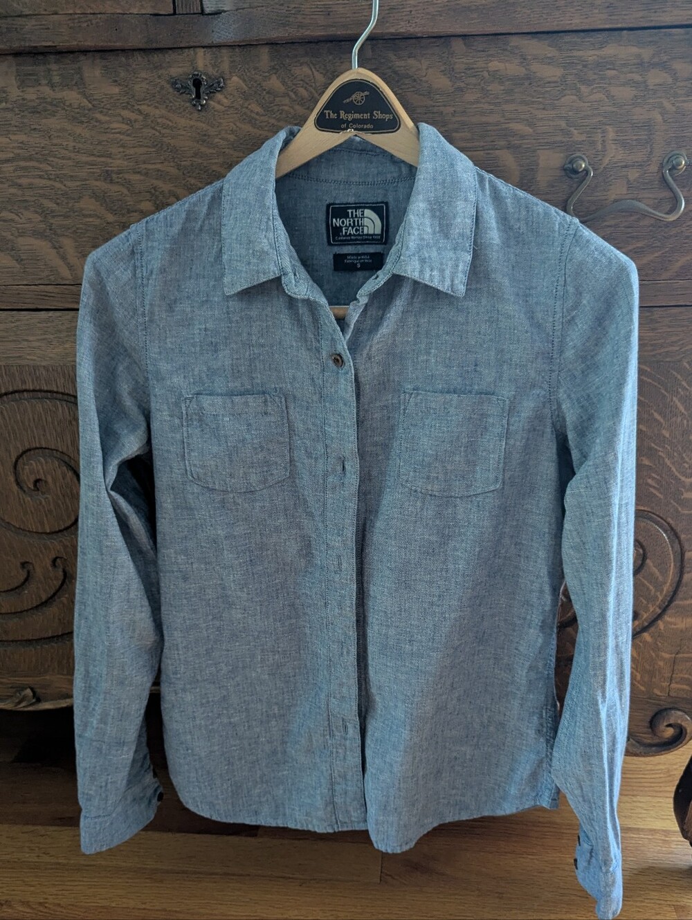 The North Face Shirt Womens Small Blue Button Up Long Sleeve Casual Lightweight